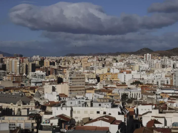 Piden destinar 270 millones de euros a vivienda, refugios climáticos y justicia ecosocial en Málaga
