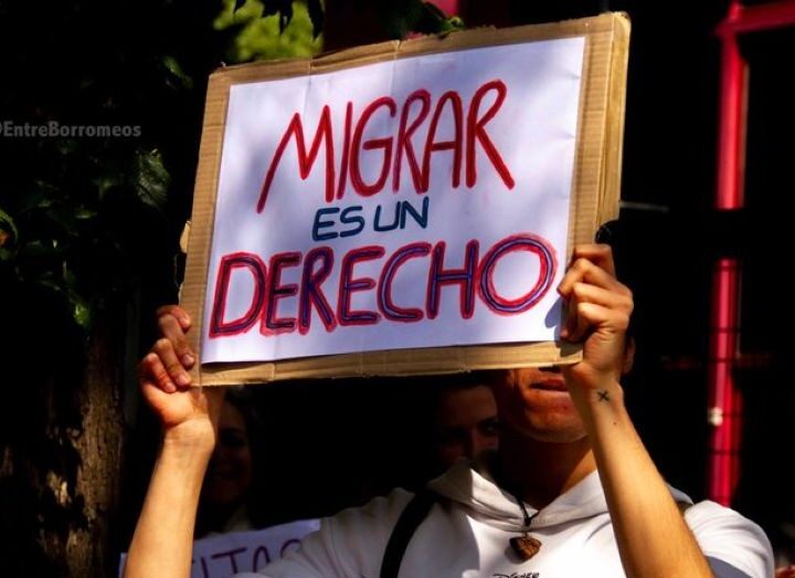 Redes Cristianas condena la propuesta de Vox de deportar a millones de migrantes