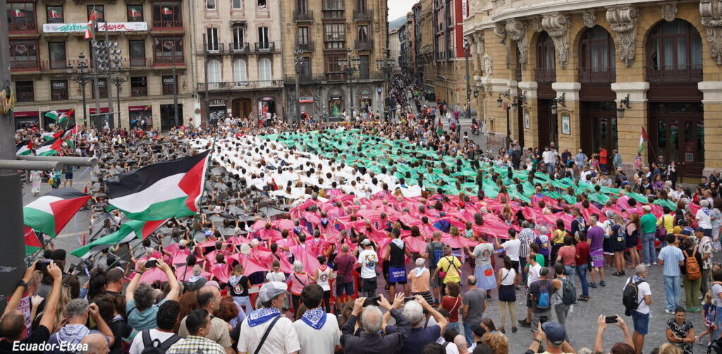Fiesta y genocidio