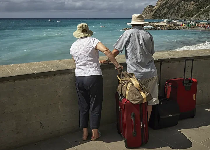 Tres malestares y una defensa del turismo popular