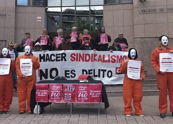 Ataques al derecho de huelga | Francia: Explotación de trabajadores chinos | El fracaso de un modelo