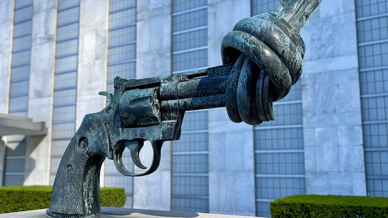 La paz esté con todos ustedes: hacia una paz “desarmada y desarmante”
