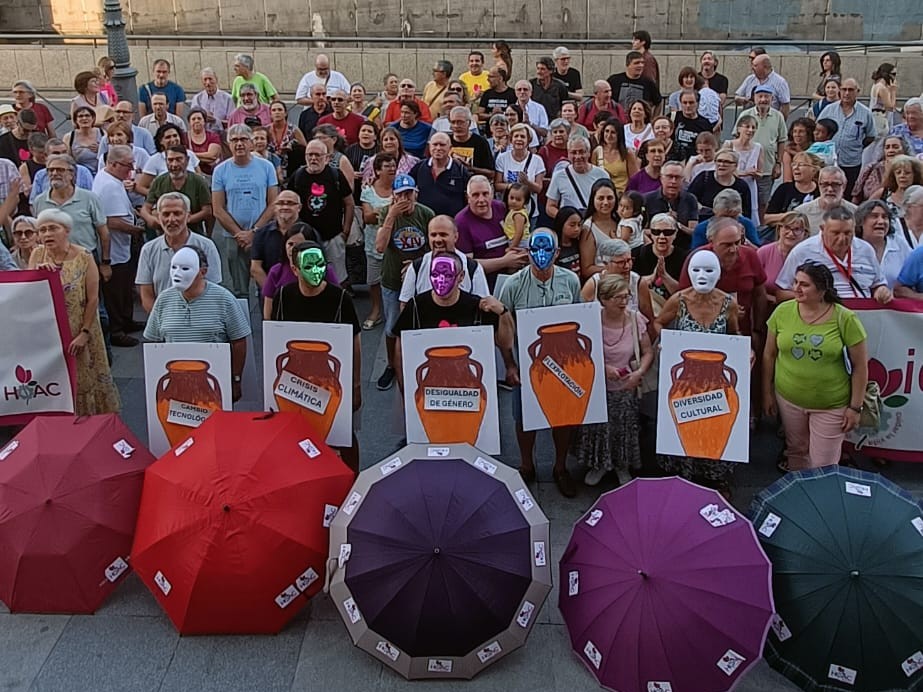 Trabajadoras y trabajadores cristianos plantan cara a las vulnerabilidades del mundo del trabajo: “Queremos cuidar lo que el sistema rompe”