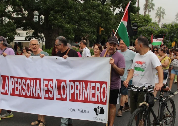 Llamada a secundar las iniciativas no violentas por la paz en Palestina