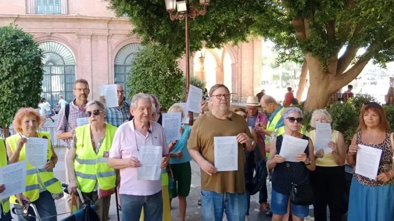 Entidades cristianas de Murcia denuncian el desamparo de los menores migrantes víctimas del odio