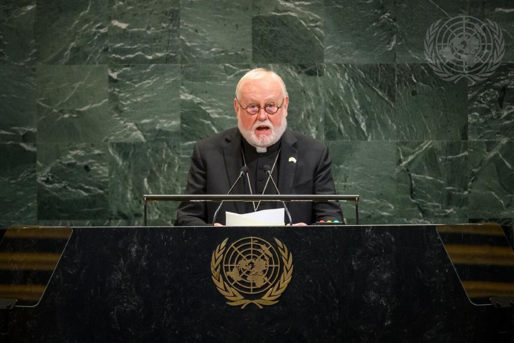 El Vaticano pide en la ONU respeto a la dignidad de migrantes, regulación ética de la IA y trabajo decente para todos