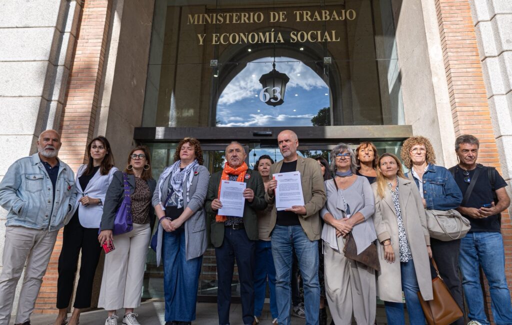 El mundo del trabajo dice “basta” al genocidio en Gaza con un paro laboral de dos horas convocado por CCOO y UGT