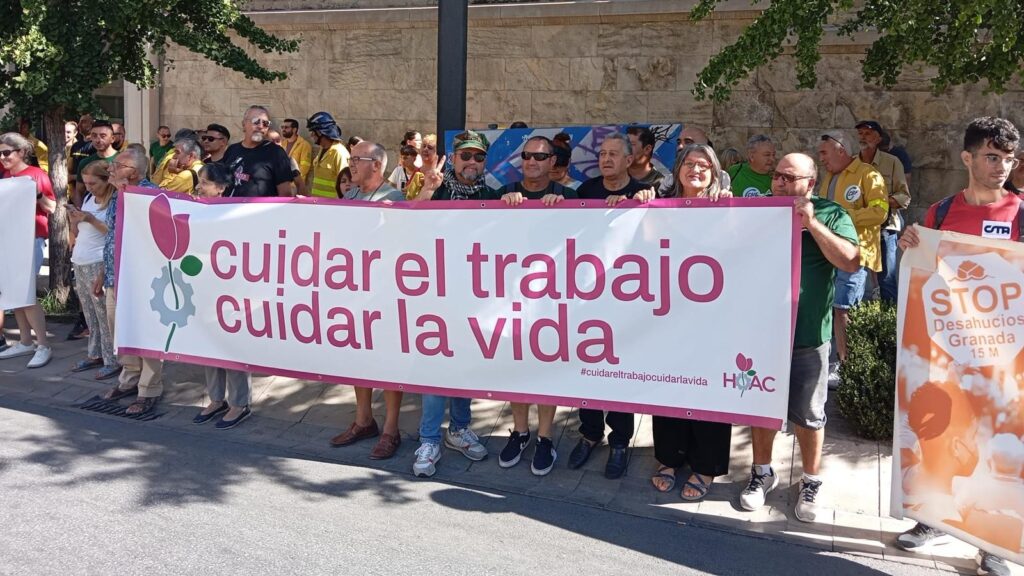 Iglesia de Jaén y Granada se une a la denuncia de precariedad de los bomberos forestales