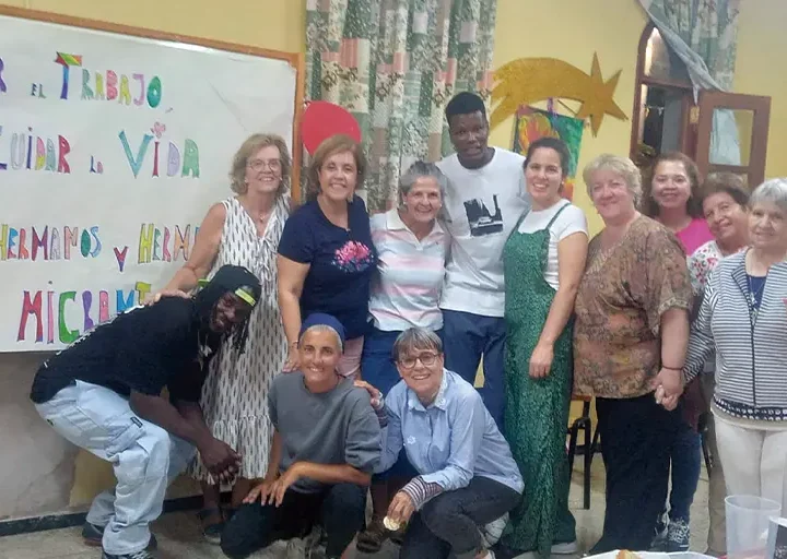 Cuidar el trabajo: cuidar a las personas migradas