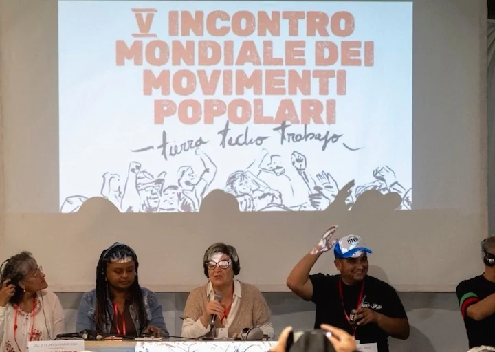 León XIV a los movimientos populares: “Sigamos adelante con alegría y esperanza”