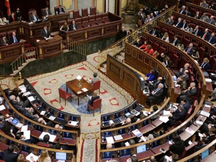 El PP, Vox y Junts vuelven a rechazar en el Congreso una ley para reducir la jornada laboral
