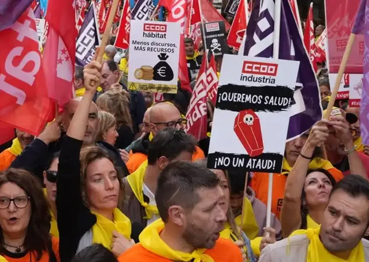 Los sindicatos exigen a la patronal que asuma su responsabilidad ante el drama de la siniestralidad