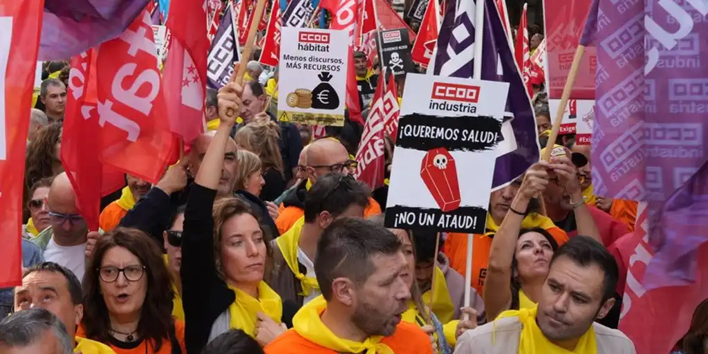 Los sindicatos exigen a la patronal que asuma su responsabilidad ante el drama de la siniestralidad