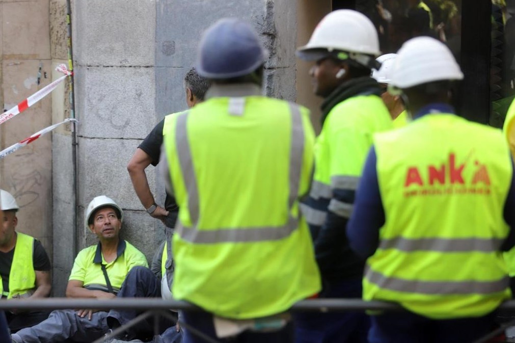 La Iglesia de Madrid exige “proteger la vida de los trabajadores” tras el siniestro laboral en la calle de las Hileras