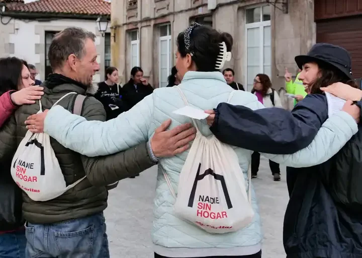 La falta de hogar impide una vida digna con derechos y vínculos