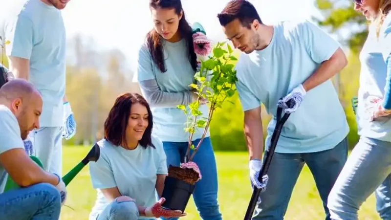 ¿Vas a creer a FOESSA o a tu “influencer” favorito?