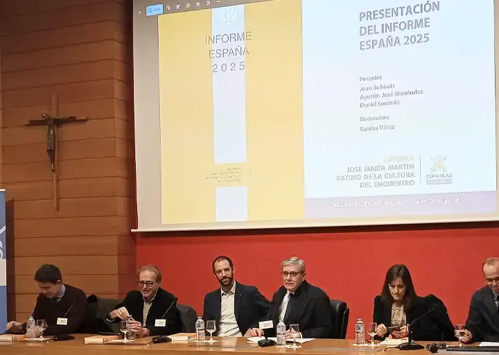 El informe España de la Cátedra Martín Patino defiende más ciencia, más democracia y más Europa