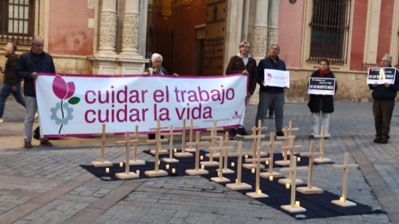 Trabajadoras y trabajadores cristianos claman en Sevilla: “No podemos acostumbrarnos a los accidentes laborales”