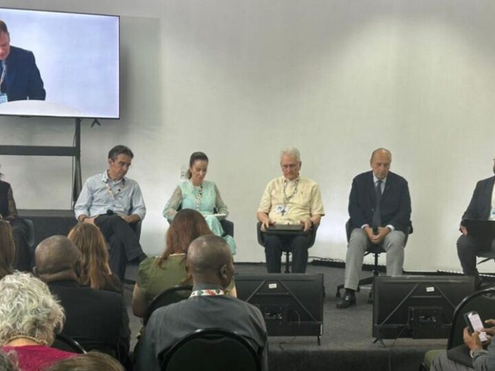 En la COP30, diálogo socioambiental por la paz: “No más dominio, sino una relación respetuosa con todos los seres”