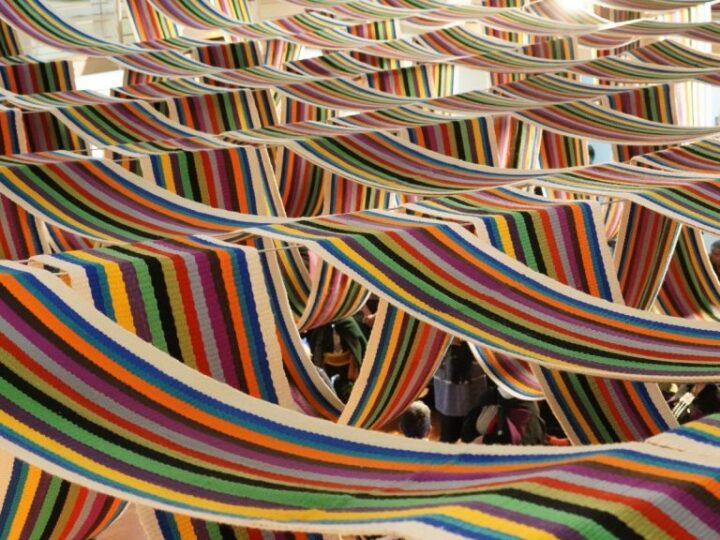 Tejer la vida, entrelazar las vidas