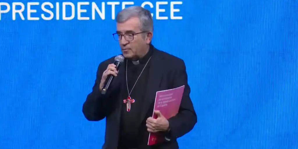 Argüello pide perdón por las zonas oscuras de la Iglesia e invita al Pueblo de Dios a ser signo de comunión y de paz