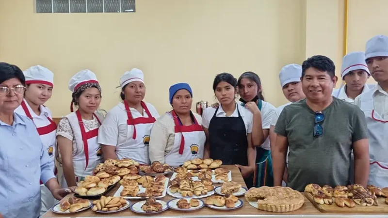 Apoyo al trabajo decente y a la formación en Bolivia