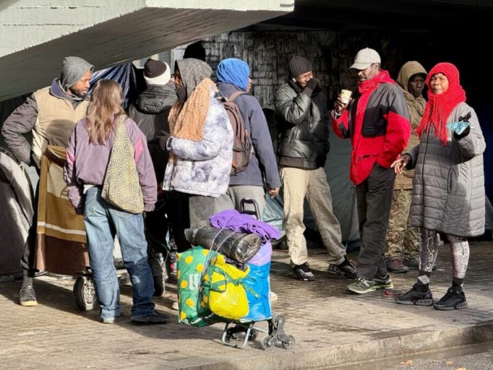 “Ninguna ciudad es justa si deja gente en la calle”
