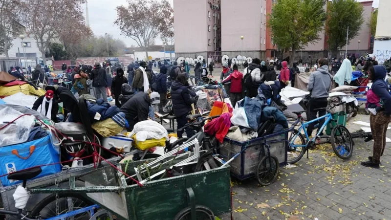 La HOAC de Barcelona denuncia la “inhumanidad” del desalojo de Badalona y reclama políticas al servicio del bien común