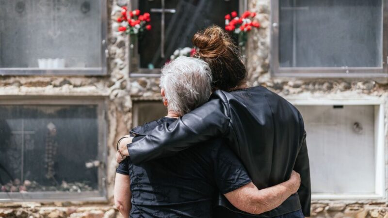 Trabajo acusa a la CEOE de un bloqueo “político” e “insensible” en la negociación por los permisos de duelo y cuidados