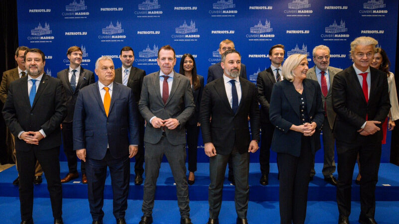 La imparable epidemia ultra sigue conquistando gobiernos