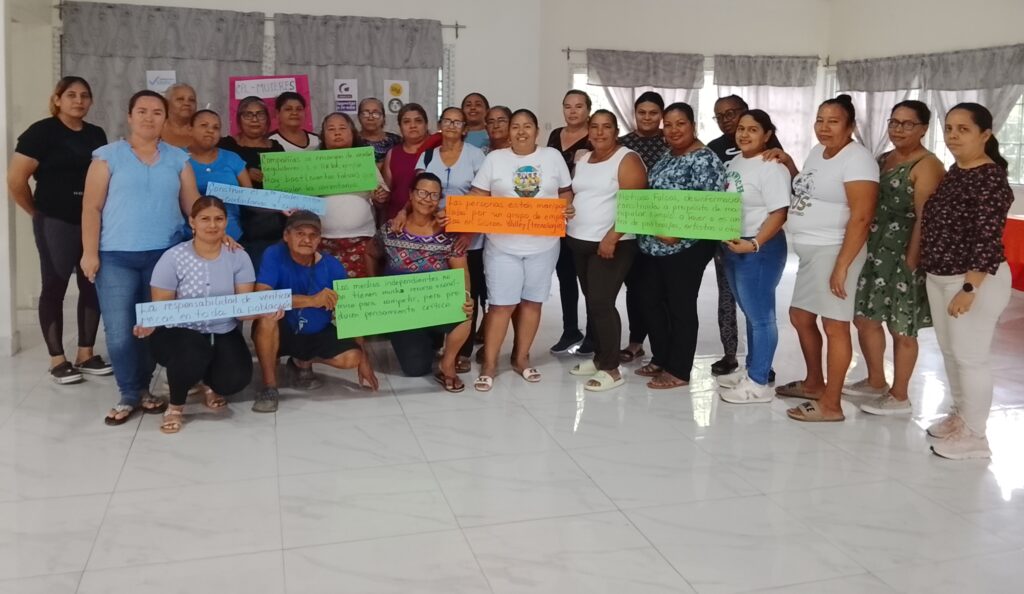 Paso a Paso: Mujeres que deconstruyen la desinformación