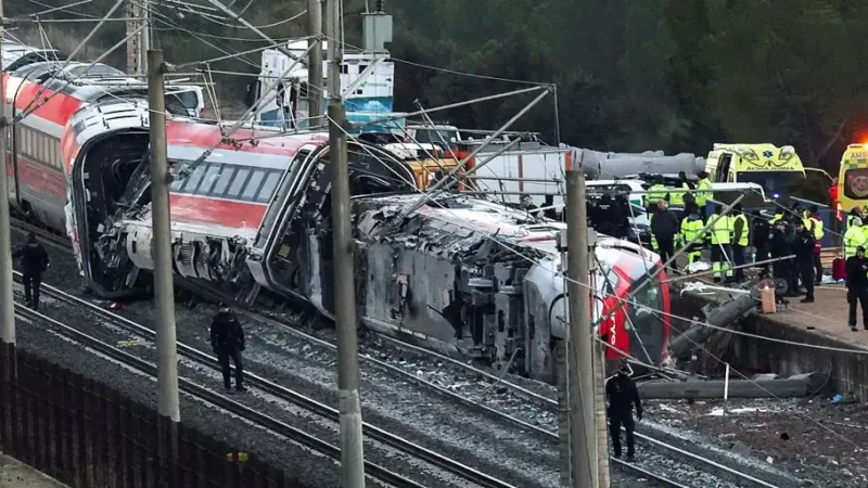 Última hora | Avanza la investigación del accidente ferroviario de Adamuz en busca de responsabilidades