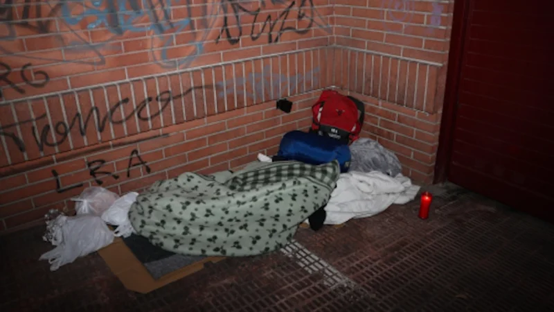La ola de frío se cobra la vida de una persona sin hogar en Badalona