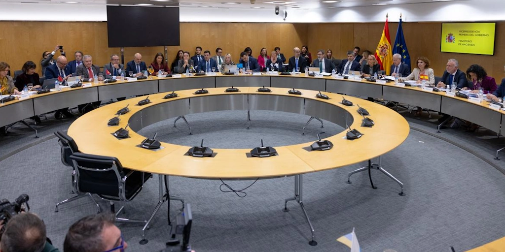 Los sindicatos ven positiva la nueva financiación autonómica, pero reclaman la reforma fiscal pendiente