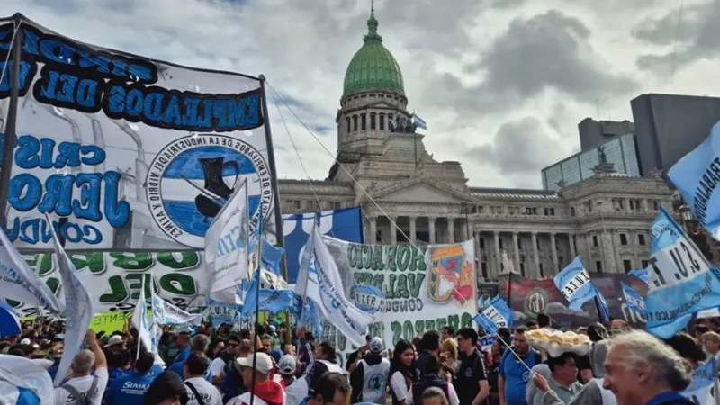 Argentina: Movilizaciones sindicales | Bolivia: Huelga general | Inclusión de las personas con discapacidad