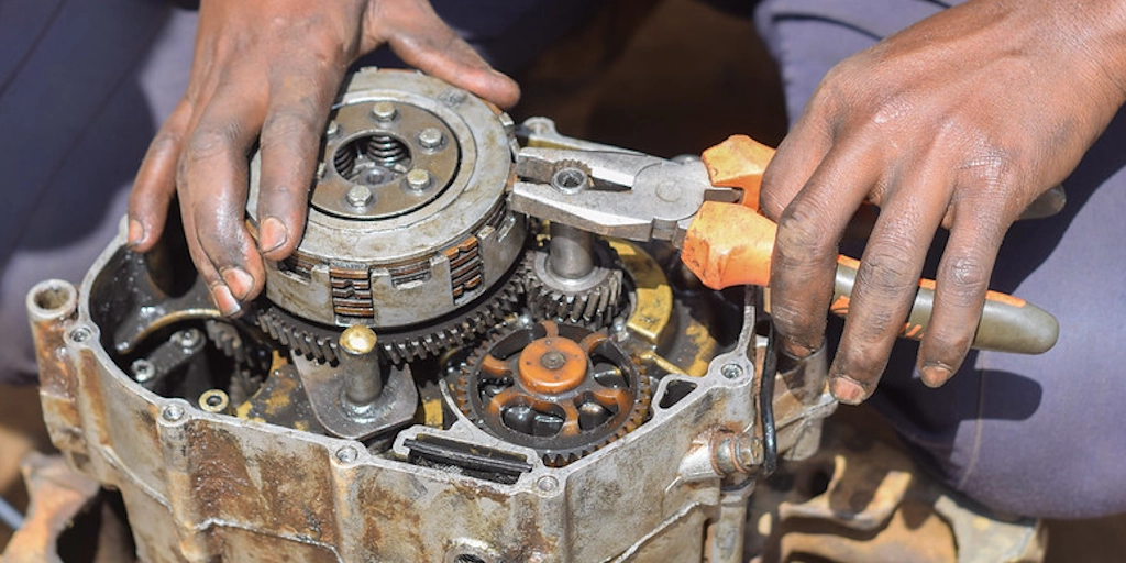 El mundo se aleja de la meta del trabajo decente