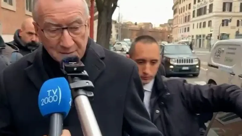 El secretario de Estado del Vaticano, Parolin, pide respeto al derecho internacional al paso de Trump por Davos