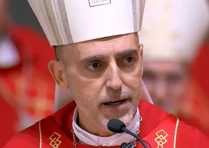 El obispo de Sant Feliu celebra la regularización extraordinaria de migrantes y subraya su “mandato democrático”