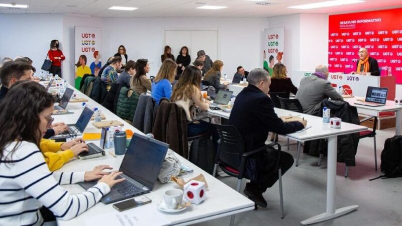 Pepe Álvarez (UGT) denuncia abusos de jornada y reclama al Gobierno la aprobación inmediata del registro horario