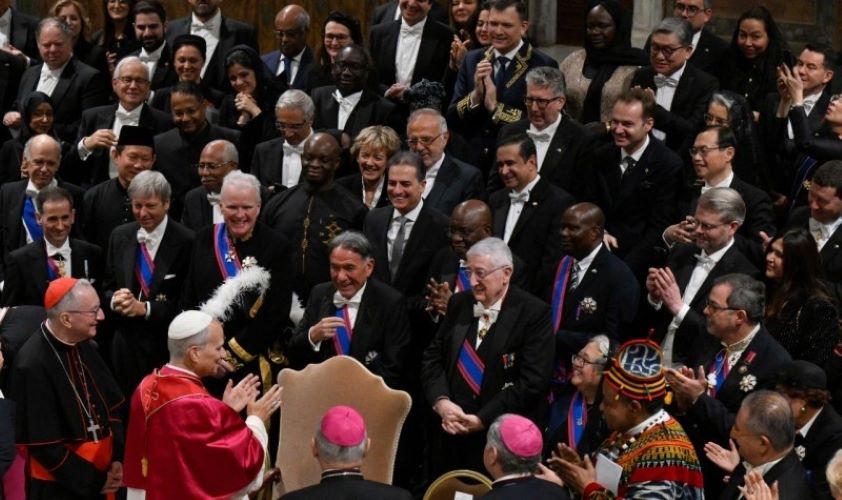 León XIV alerta que “la guerra vuelve a estar de moda y el entusiasmo bélico se extiende”