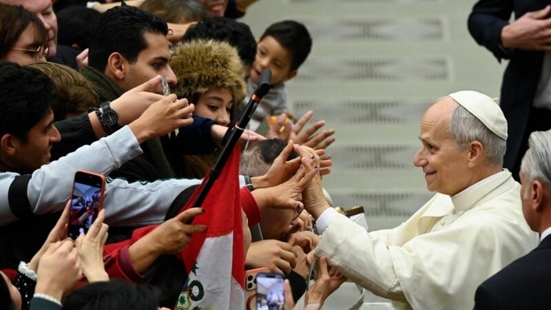 León XIV reivindica el Vaticano II como “profecía viva” y recuerda que Dios se revela en la amistad