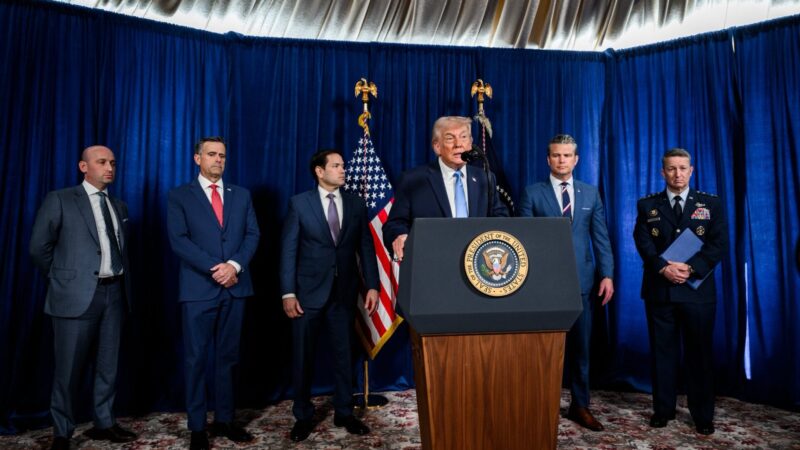 Trump dice que EEUU está “a cargo” de Venezuela. No descarta un segundo ataque ni tampoco presencia militar si las autoridades venezolanas “no se portan bien”