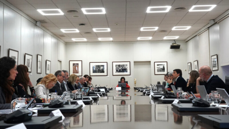 Los sindicatos cargan contra el informe de la AIReF y piden explicaciones al Gobierno por su enfoque para abordar la incapacidad temporal