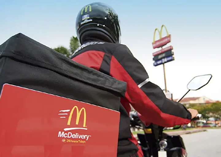 Italia: Convenio en las franquicias de comida rápida | Pakistán: Reducción de la siniestralidad en las minas | Actuar contra la exposición al calor extremo