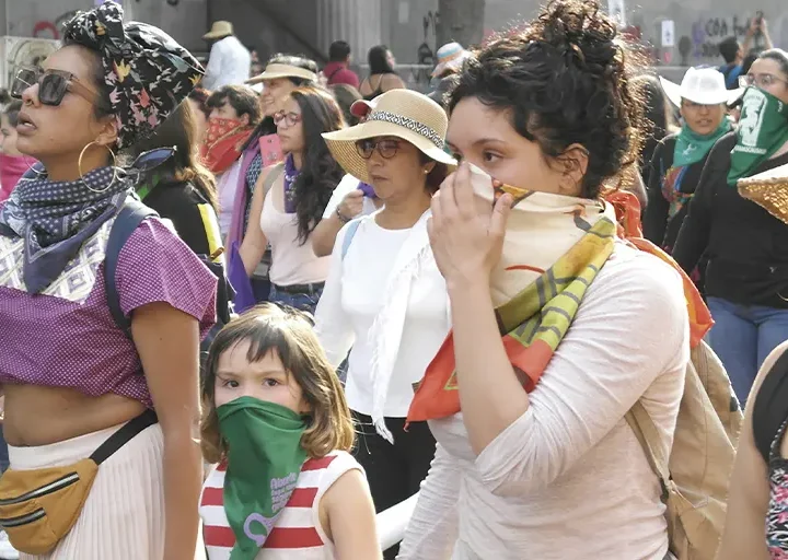 La mujer migrante en el corazón del 8M