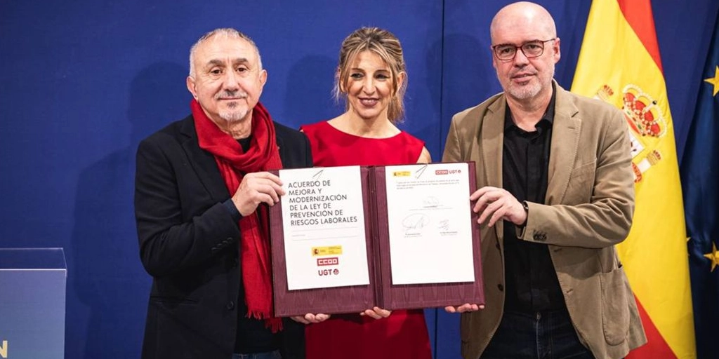 Sindicatos y Trabajo sellan el acuerdo para actualizar la Ley de Prevención de Riesgos con la ausencia de la patronal