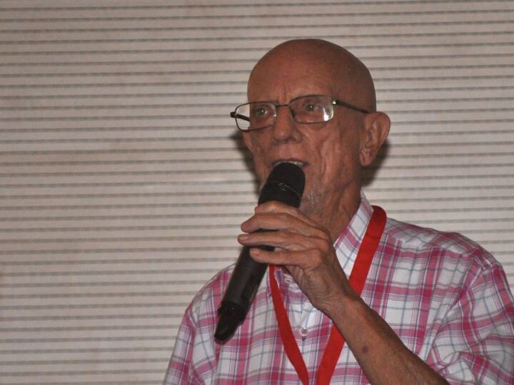 Alfonso Alcaide: “Nos estamos jugando la esencia del ser humano y el futuro de la humanidad, pero tiene solución”