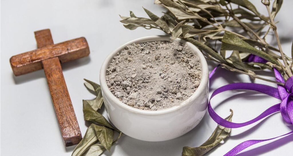 Miércoles de ceniza. Entre el polvo y el espectáculo 