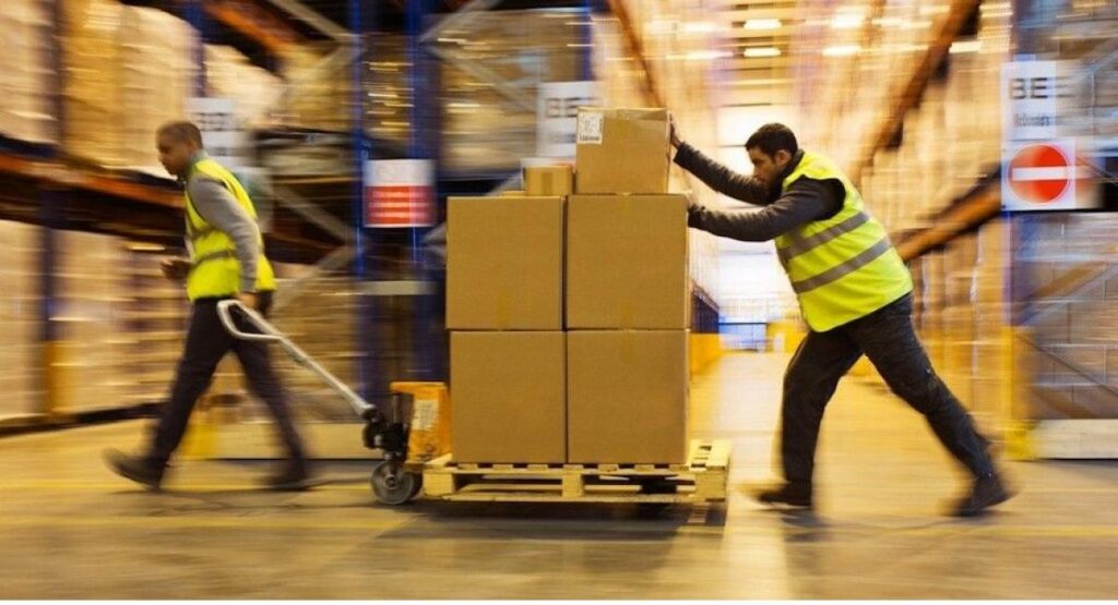 Las empresas ganan más que nunca, pero esa riqueza no llega igual a quienes trabajan