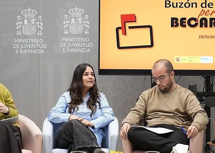 Trabajo y Juventud abre el buzón de las personas becarias a la espera de aprobar el Estatuto de prácticas